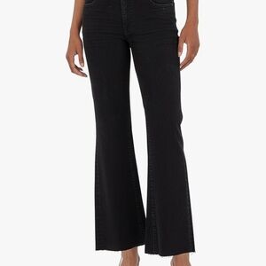 Kut from the Kloth Black Flare Jeans
Kelsey fab ab new with tags